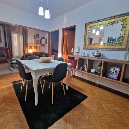 Piso Vacacional En Casa Carroucha דירה *