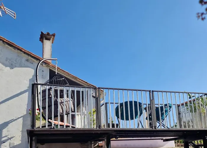 Piso Vacacional En Casa Carroucha Διαμέρισμα Valga